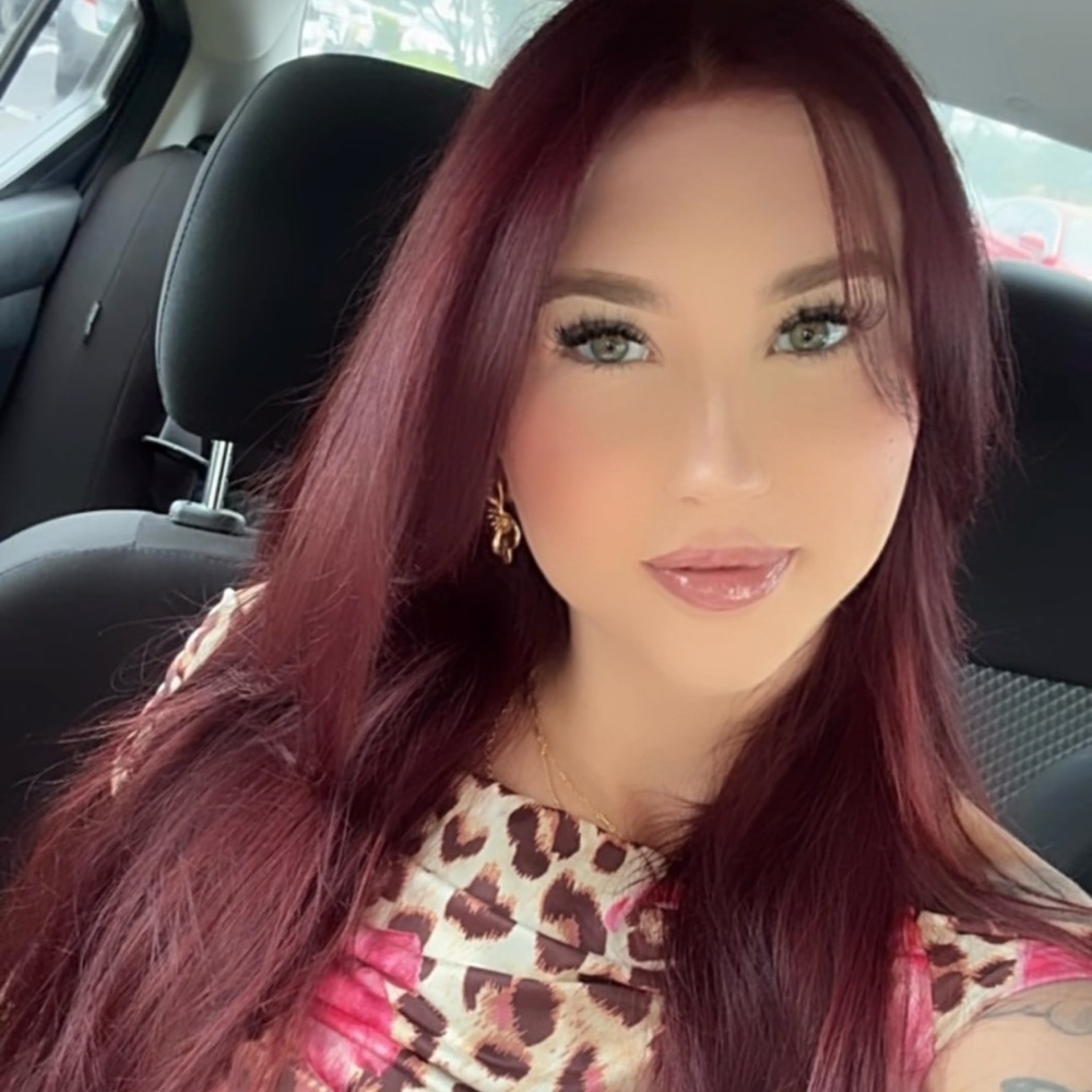 Meet your Posher, Victoria